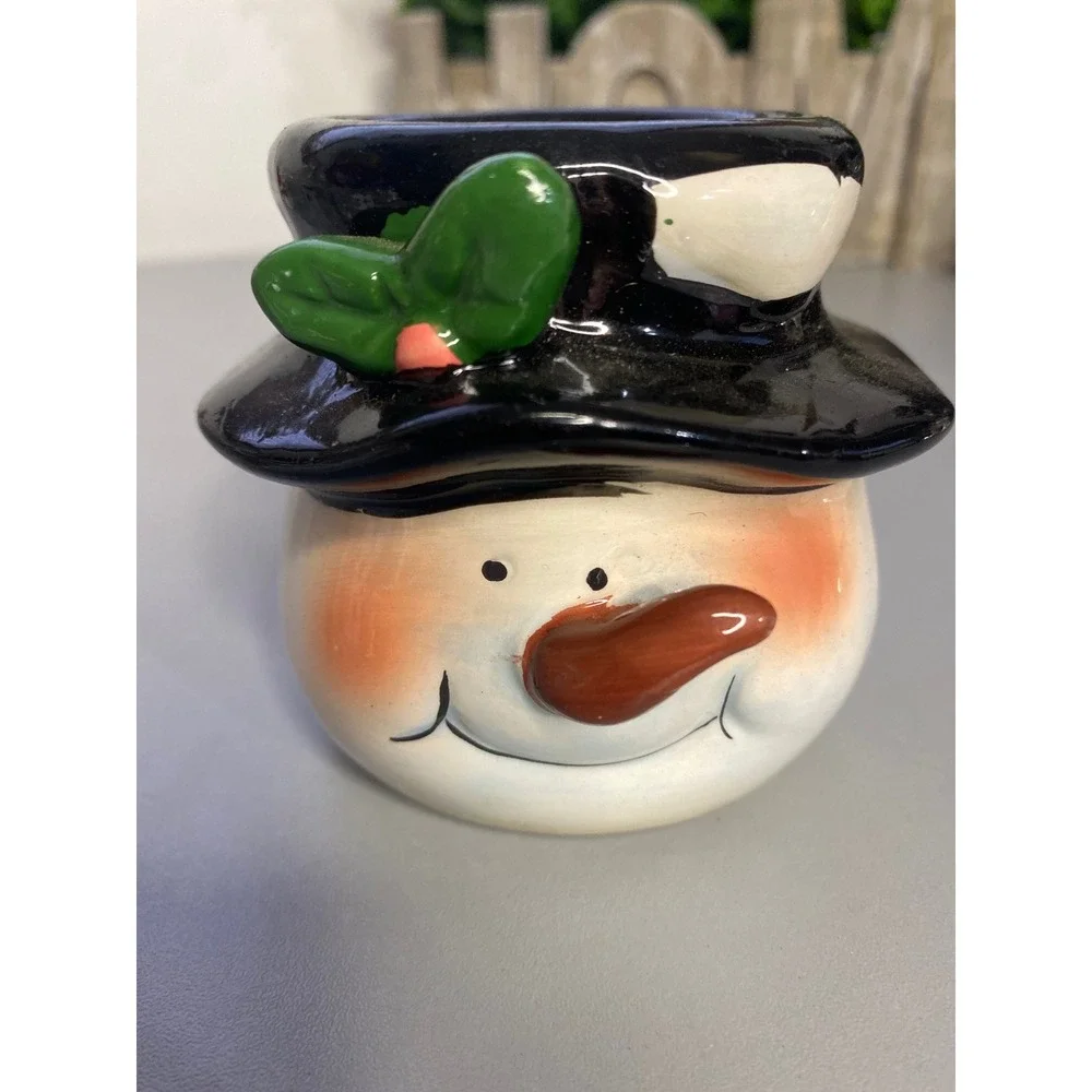 Ceramic Snowman Head‎ Tealight Candle Holder Black Top Hat Green Leaves